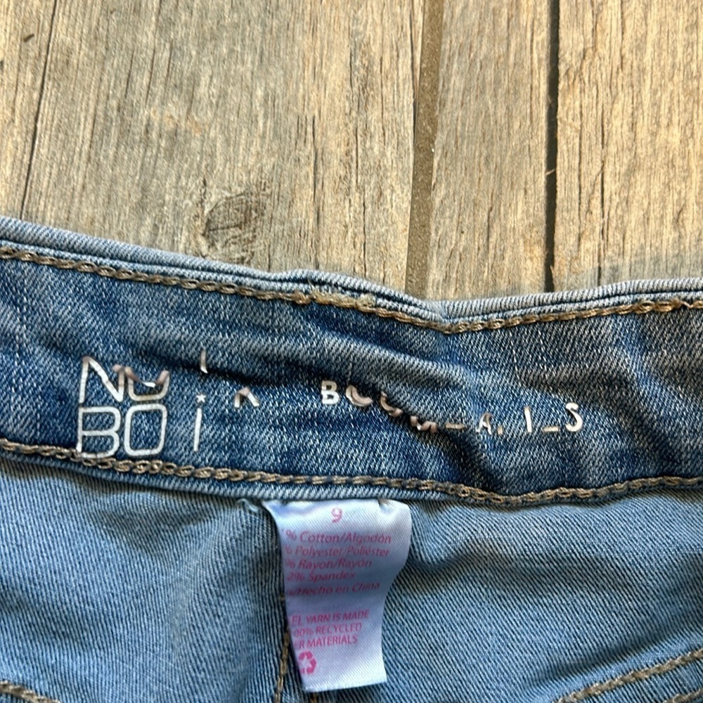 No boundaries high waist high-rise Jean shorts size 9 - Picture 3 of 4